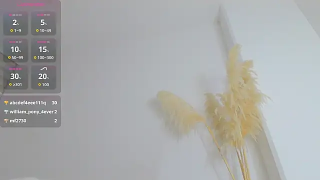 dollface17 即時 XXX 聊天