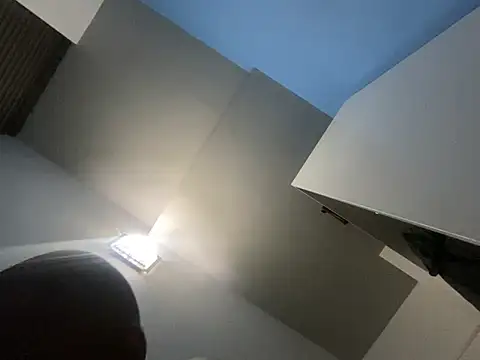 800112 Show in webcam