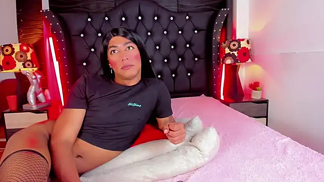 Chat XXX en directo de Lucia-sex