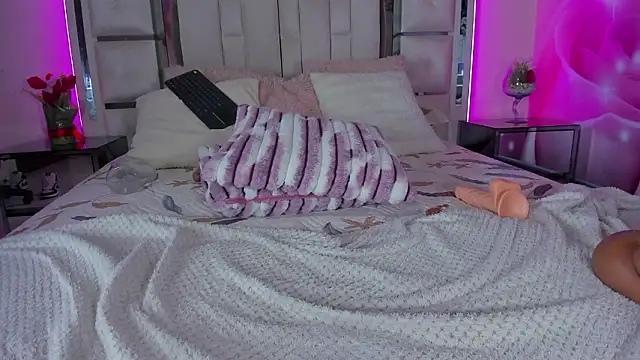 mia_peytonのウェブカメラショー