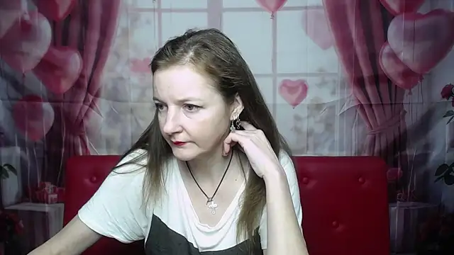 MeganPirs live XXX chat