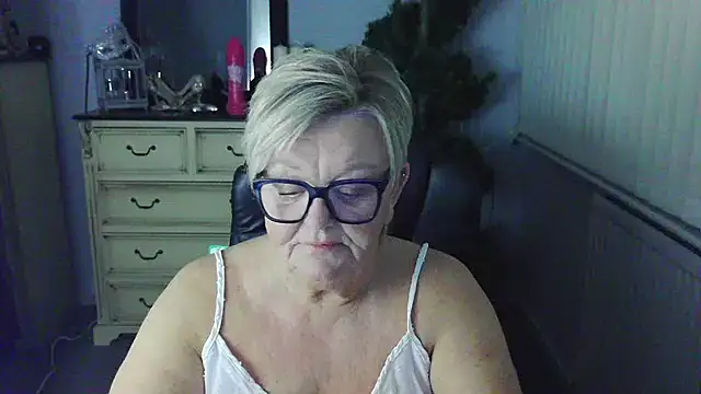 Živý XXX chat BridgetBlueEyes