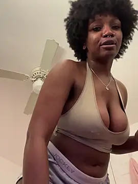 Chatroom XXX en direct de mochamimi