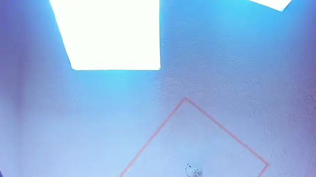 Irina_and_Max Chat XXX in diretta