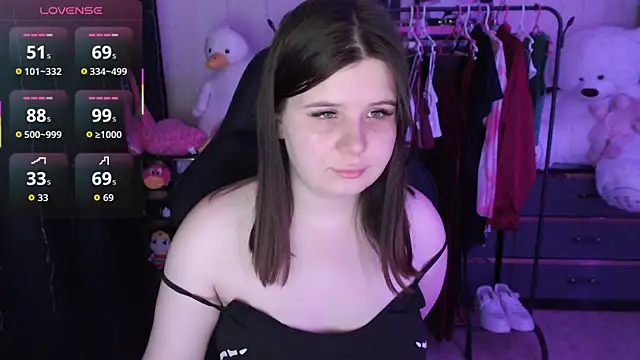 AmyVibess' Live XXX Chat