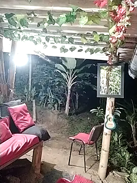 esmeralda_li Pertunjukan Webcam