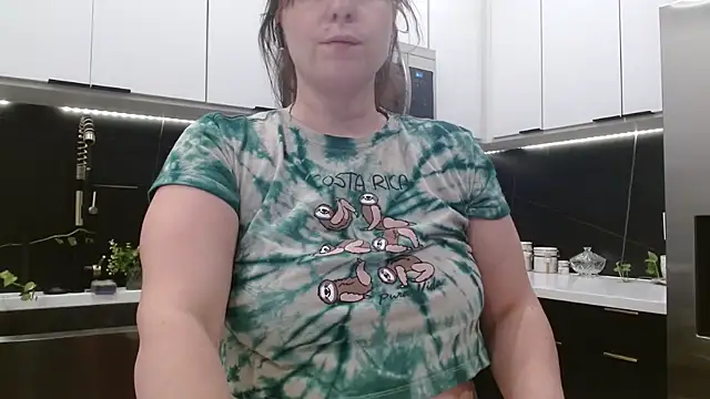 Show Webcam de HazelSkyesChat