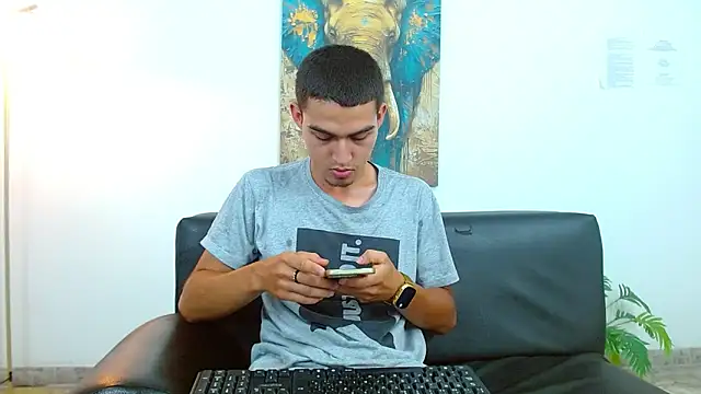 lucass_18 Obrolan Langsung XXX