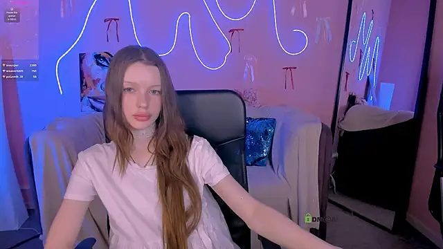 Show modela khloebeauty na web-kameri