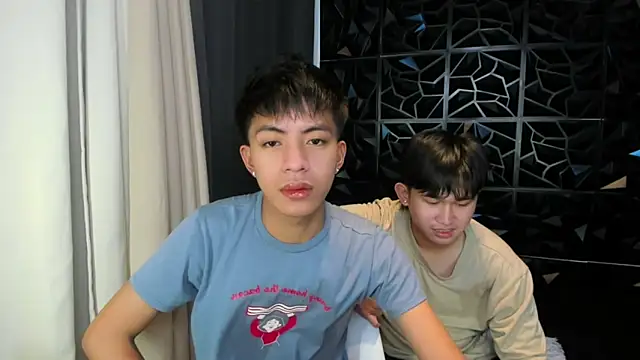 davincihugecock webkamerás műsora