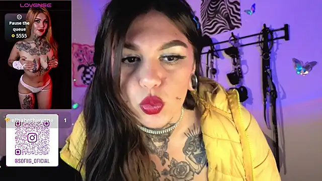 Zoeee_001's Live XXX Chat