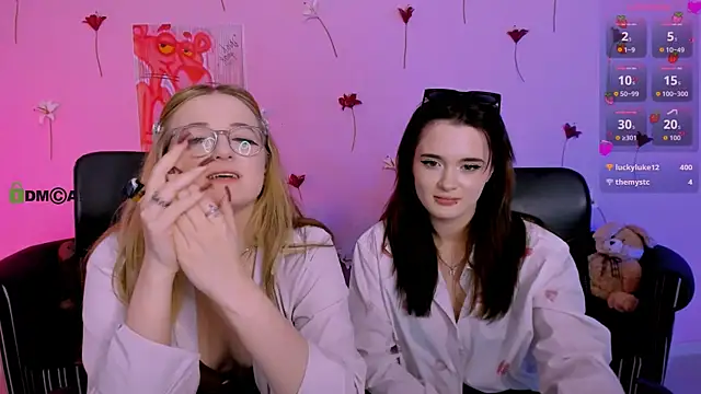 liana_kissesのライブXXXチャット