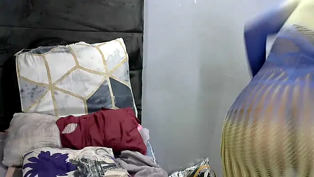 Show de webcam de WILD_KITTYxXxX