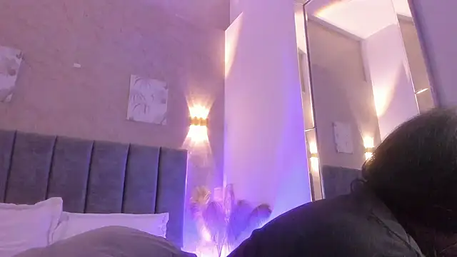 Czat XXX na żywo – Lunaa_bellaa