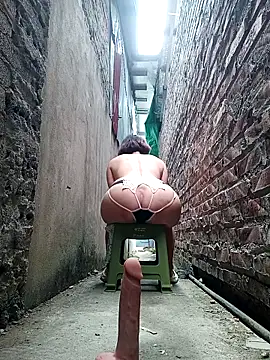 Онлайн чат XXX July-Asian