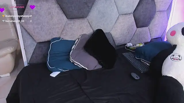 DulceJonesのライブXXXチャット