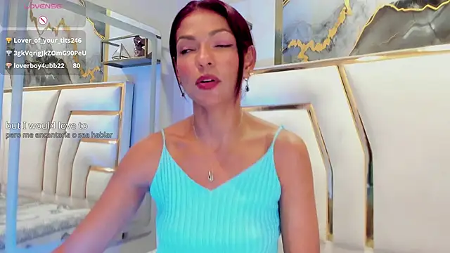 HannaPetit Live XXX-chat