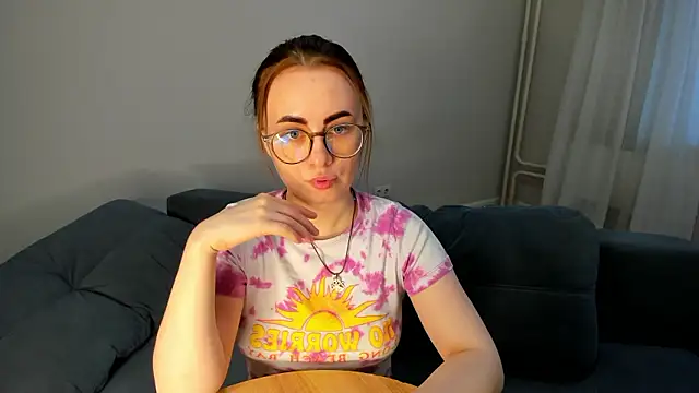 MewStella Chat XXX in diretta