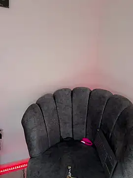 Živý XXX chat Ravenna666_