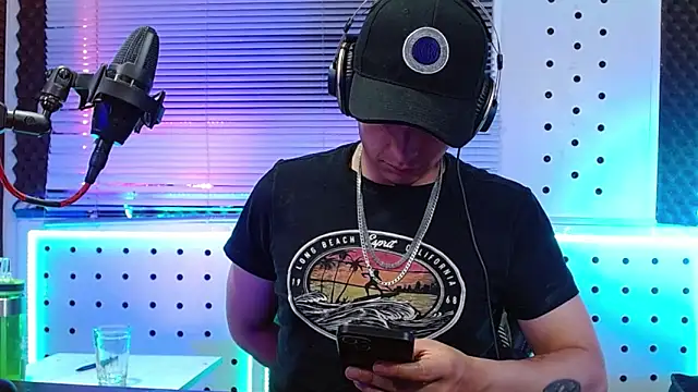 Chat XXX en directo de Godofcumxxx