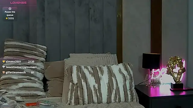 Sierra_Quinn live XXX chat