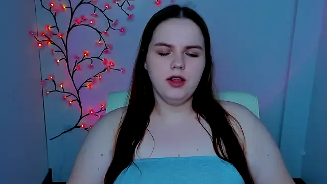 Kitty_Mia_Kitty's Live XXX Chat