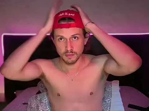 mcklister_kinky_feets 网络视讯表演