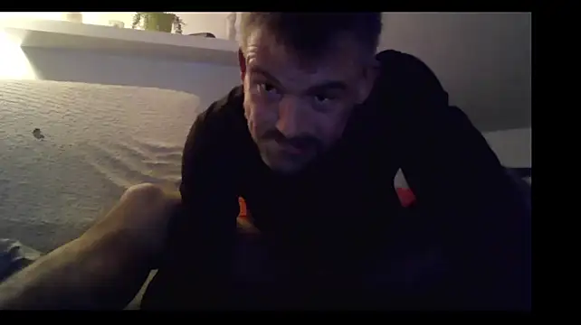 Cambitchboy Show Webcam