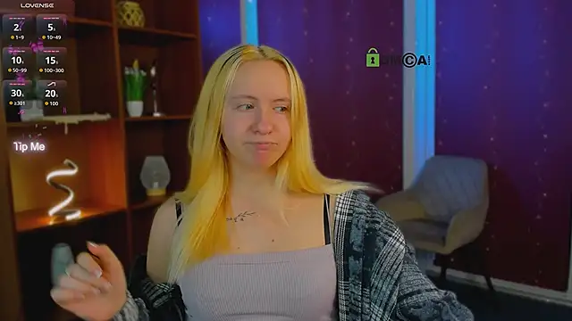 mila_glow1 élő XXX-chatje