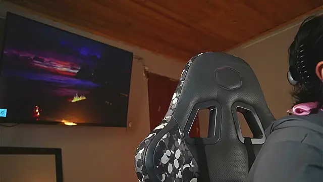 coraline_latin's Webcam Show