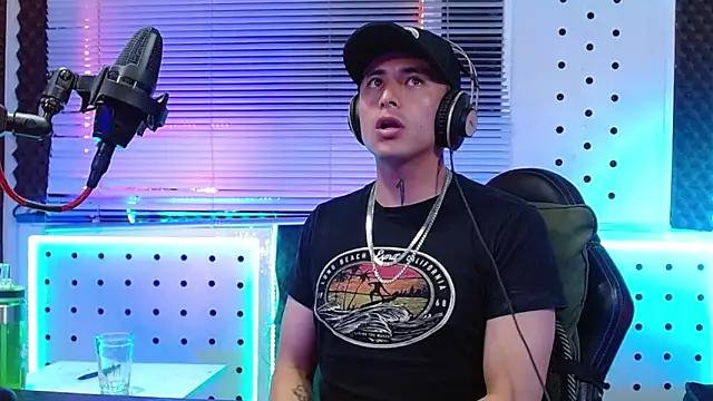 Chat XXX en directo de Godofcumxxx