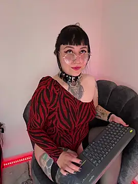 Онлайн чат XXX Ravenna666_