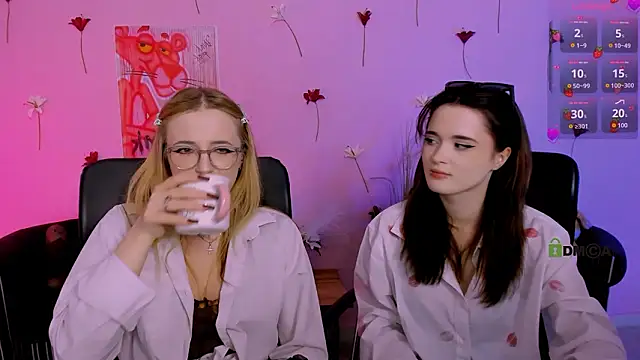 liana_kisses live XXX chat