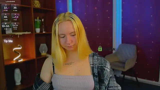 mila_glow1 élő XXX-chatje