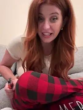 RoxxyDallas' Live XXX Chat