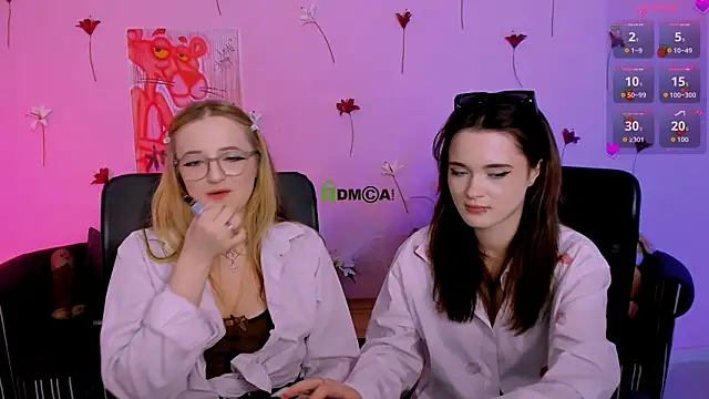 liana_kisses' Live XXX Chat