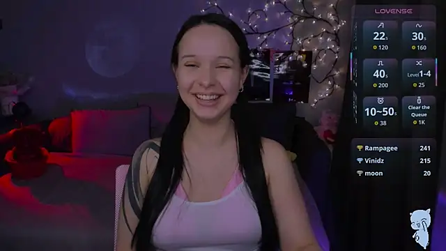 SoftyMooon's Live XXX Chat