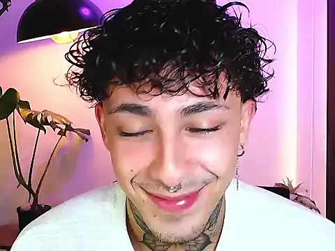 stevennavarro – webcam-show