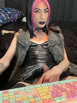 DOMINANT_TEACHER_KAROL's Webcam Show