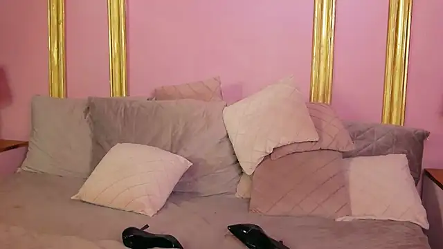 AlecsAndrina's Live XXX Chat