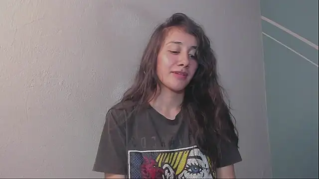 Lucy-Bluesea Obrolan Langsung XXX