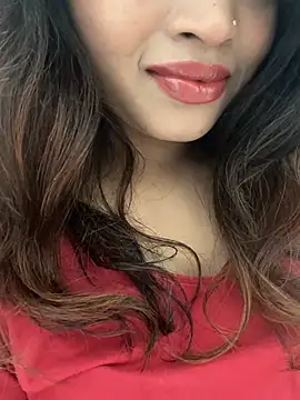 riya_sharma11 Adlı Modelin Canlı XXX Sohbeti