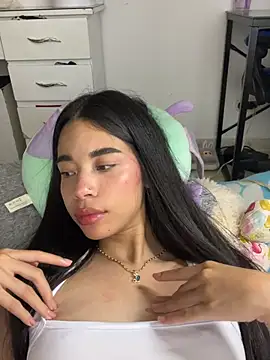 Milleradhara24 live XXX chat