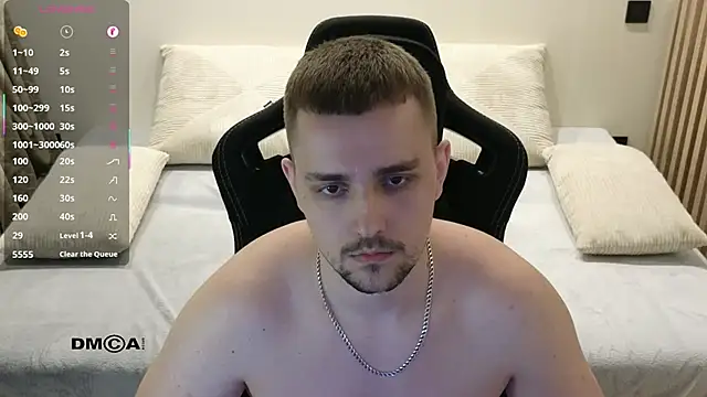 Chat +18 de Larstar01 ao vivo