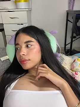 Milleradhara24's Live XXX Chat