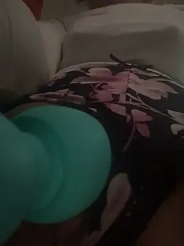 Bellaa25 – Naživo XXX chat