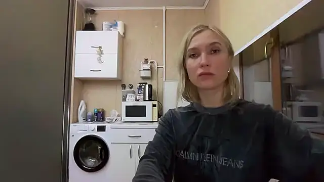 Chatroom XXX en direct de AngelJeni