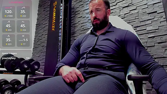 Онлайн чат XXX David_Big_Daddy