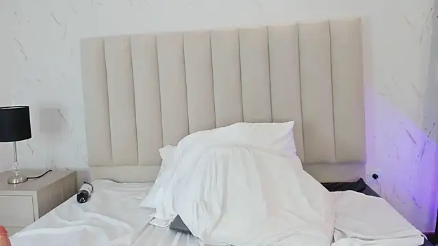 ViolettaRousee_ live XXX chat