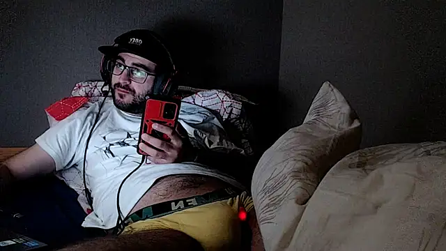 young_bear06 – Naživo XXX chat